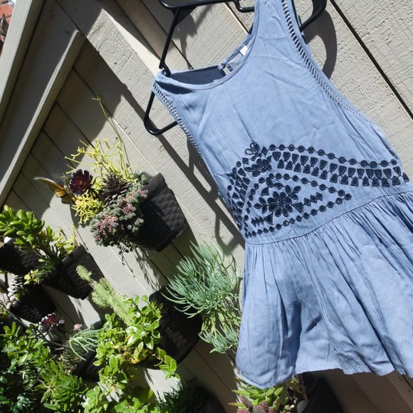 EUC Xhilaration Flowy Tank Top - Picture 5 of 5